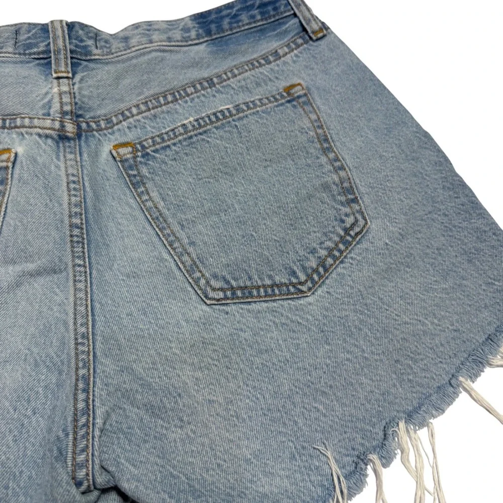 Abercrombie & Fitch Curve Love The Baggy Short Low Rise Distressed Denim 28/6